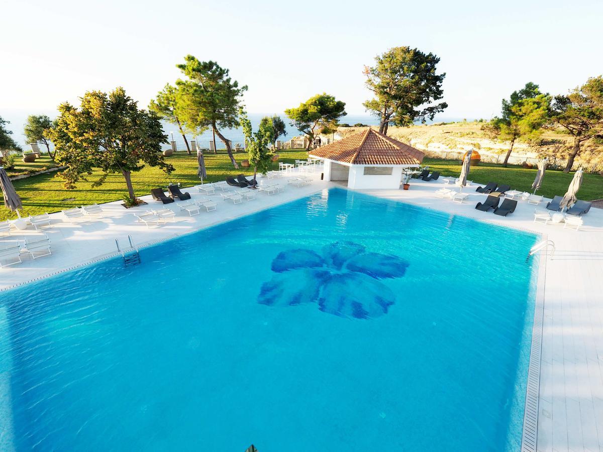 Tui Blue Tropea Hotel Santa Domenica  Exterior foto