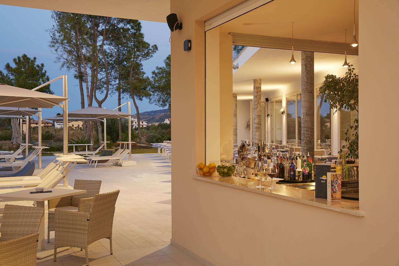 Tui Blue Tropea Hotel Santa Domenica  Exterior foto